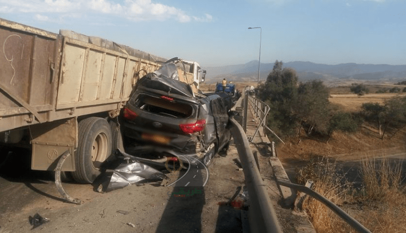 وفاة شخص وإصابة آخر إثر حادث مرور بالبويرة