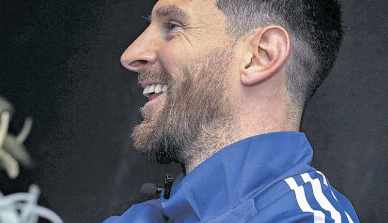 ميسي يخطط للإعتزال بعد مونديال روسيا !