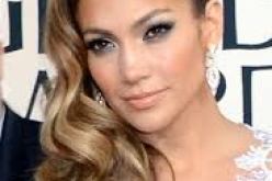 النجمة المشهورة جنيفر لوبيز واقعة في حب شاب صاحب 27 ربيعا