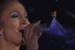 بالفيديو أغرب فساتين جينيفر لوبيز الذي يتحول إلى شاشة عرض