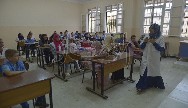 مديريات التربية تشرع في استدعاء آلاف الأساتذة الاحتياطيين لمباشرة التدريس
