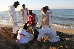 انتشال جثث 11 مهاجرا بالقرب من شواطئ طرابلس