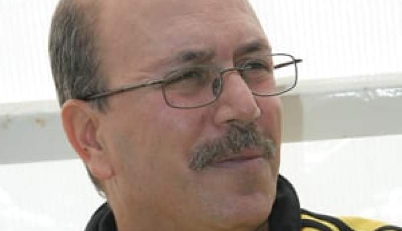 المدرب عبد القادر يعيش يقترب من تولي العارضة الفنية لاتحاد الحراش