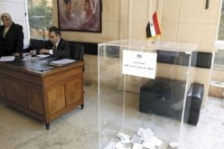 استئناف التصويت في اليوم الثاني من الاستفتاء على الدستور في مصر