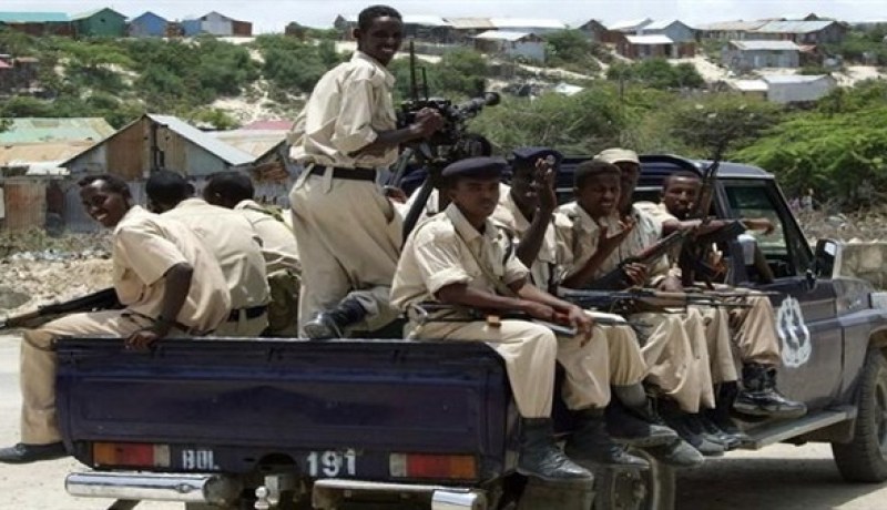 الصومال تعتقل 20 من المشتبه في انضمامهم لحركة الشباب المسلحة