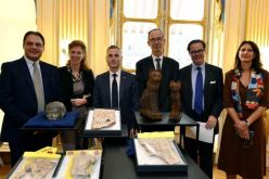 مصر تسترجع 8 قطع أثرية من فرنسا