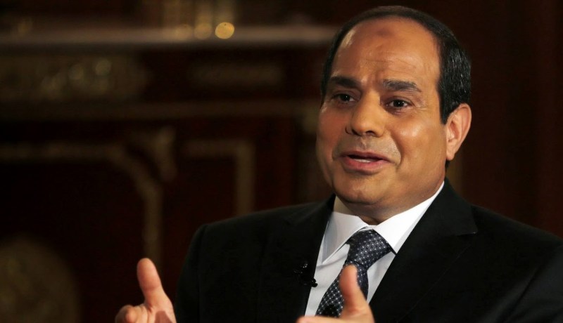 السيسي يعتبر أن الهدف من إسقاط الطائرة الروسية في سيناء الإضرار بسمعة مصر