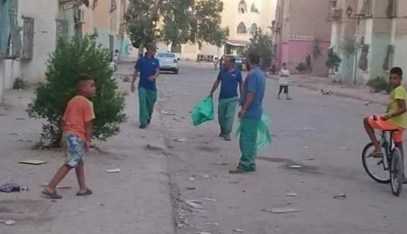 بالصور- أكياس بلاستيكية لتجسيد “عيد بدون نفايات”