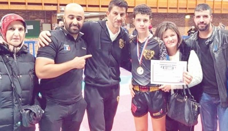 مجهولان يقتلان بطلا جزائريا في “الكيغ بوكسينغ” رميا بالرصاص في فرنسا