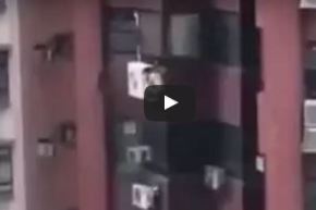 بالفيديو.. أخطر طريقة هرب من بيت العشيقة