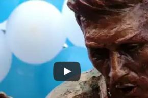 بالصور والفيديو.. تمثال لميسي في الأرجنتين