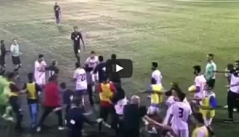 أحداث شغب بعد معارك بين لاعبي المنتخبين البحريني والأمريكي