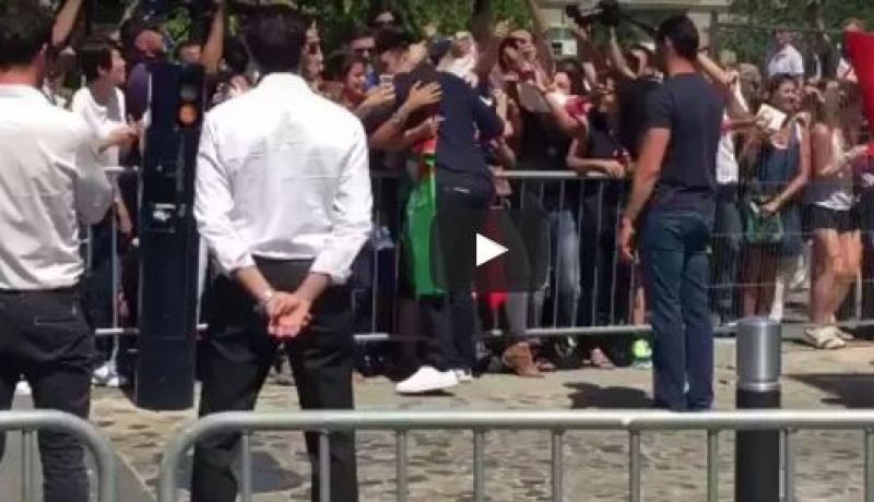 بالفيديو.. هكذا بوفون يودع الجماهير الإيطالية