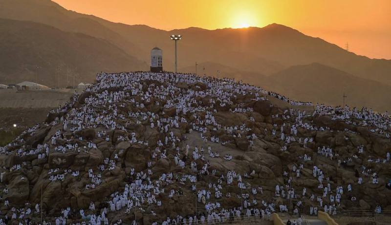 أجمل الصور التي صنعها الحجاج في بيت الله الحرام