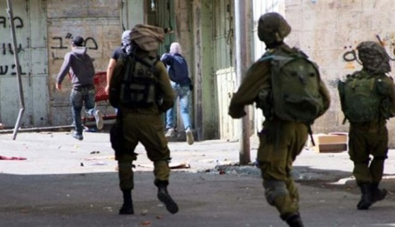 الاحتلال الاسرائيلي يعتقل 17 فلسطينيا بجنوب الضفة الغربية