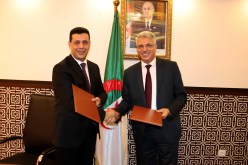 حمادي يتسلم مهامه كوزير للسياحة والصناعة التقليدية