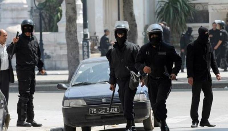 تونس تفرض الإقامة الجبرية على عائدين من سوريا والعراق وليبيا