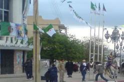 مئات العائلات مهددة بالتشرد والتجار الفوضويون يطالبون بتخصيص أماكن لممارسة نشاطهم