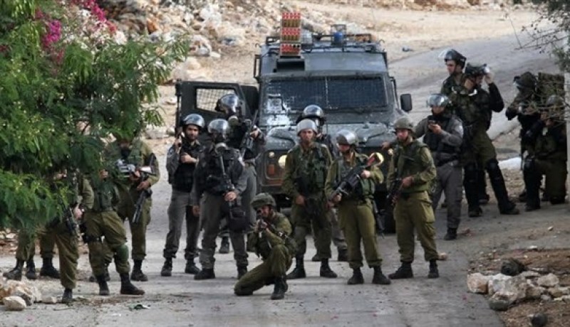 قوات الإحتلال الإسرائيلي تطلق النار على المزارعين الفلسطينيين بجنوب قطاع غزة