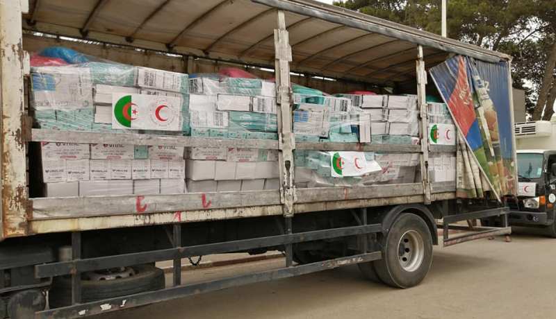 الهلال الأحمر يرسل قافلة تضامنية لفائدة 21 ألف عائلة عبر الوطن