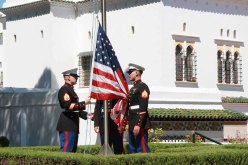 أمريكا تنكّس علَمها في الجزائر!