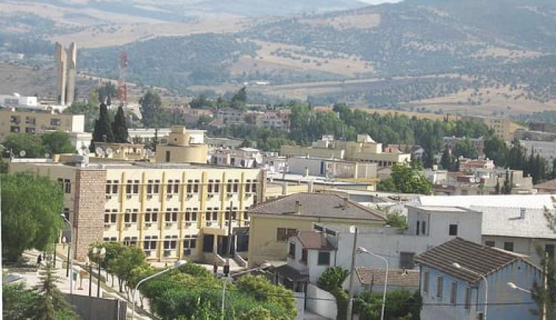 حزب “الخط الأصيل” يعقد مؤتمره التأسيسي بقالمة
