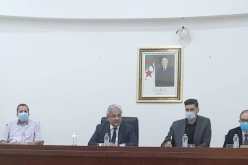 بن باحمد يسدي تعليمات لتجميع قدرات إنتاج وتوزيع الأكسجين الطبي