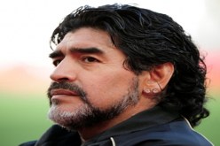 هذا ما قاله لي‮ ‬مارادوناعن الجزائر وماجر وعن رغبتـه في‮ ‬الحديث مع بوتفليقة