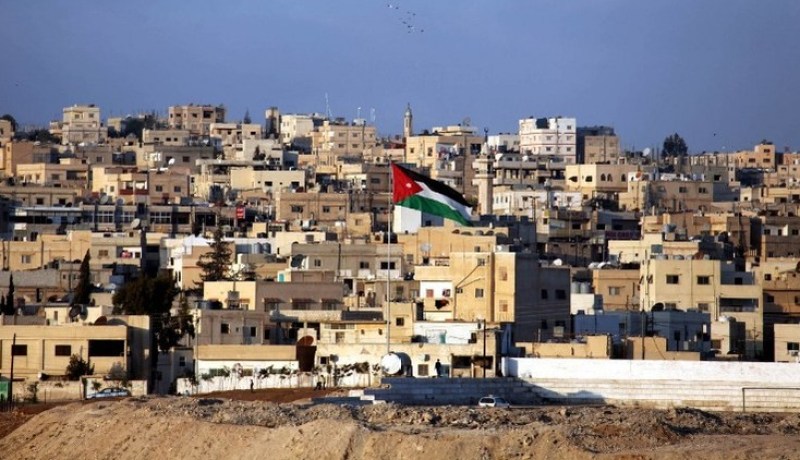 نشوب حريق في أحد مباني رئاسة الوزراء الأردنية