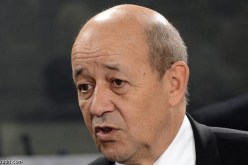 وزير الدفاع الفرنسي تلقى موافقة مشاركة الجزائر في استعراضات يوم 20 ماي