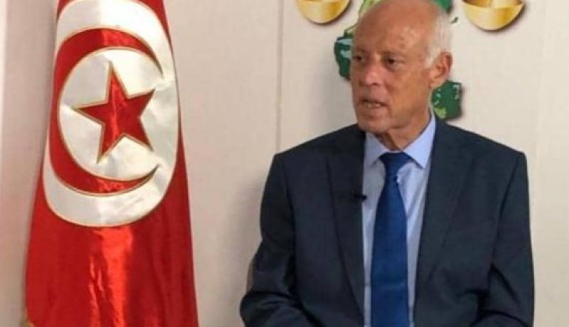 قيس سعيد يفوز رسميا برئاسة تونس