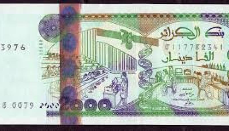 توقيف متورطة في ترويج عملة وطنية مزورة من فئة 2000 دج في تندوف