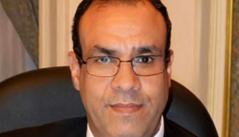 مصر تدرس إعادة دبلوماسييها إلى ليبيا