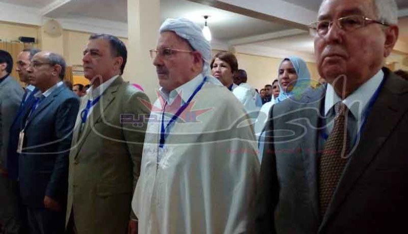 هكذا ظهر بوشوارب لأول مرة بعد صدمة إقالته من الحكومة