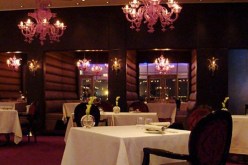 زوجان فرنسيان يمنحان مطعمهما لأسرة سورية لهذا السّبب