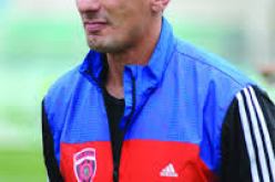 زغدود يتأسف لاستبعاد اللاعبين المحليين عن تشكيلة الخضر في مونديال البرازيل