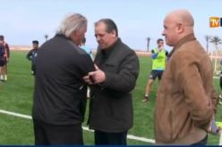 بالفيديو.. ولد علي في زيارة تحفيزية للعميد قبل مواجهة بيشام يوناتيد الغاني