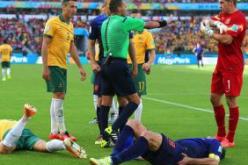 إحصاء 200 خطأ للحكام بـ 62 مباراة في مونديال البرازيل