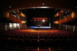 مسرحية “الساعة صفر” مقارنة بين المحافظة الرجعية والرغبة الجامحة في العصرنة