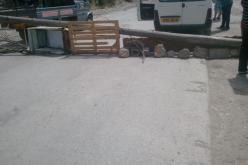 محتجون من مختلف بلديات ولاية بجاية يقطعون الطريق بسبب الأوضاع المزرية التي يعيشونها