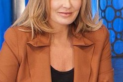 وفاة النجمة الاسترالية شارلوت داوسون