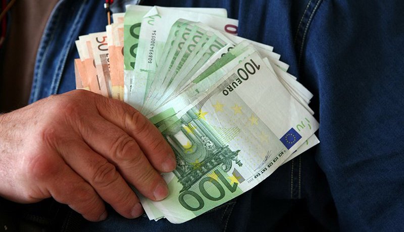 حجز أكثر من21 ألف أورو في تبسة