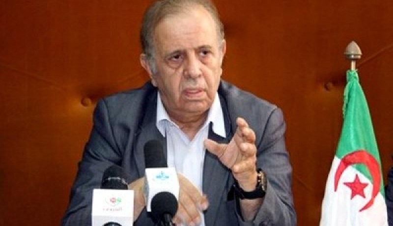 قسنطيني يدعو إلى اتخاذ موقف صارم مع المغرب