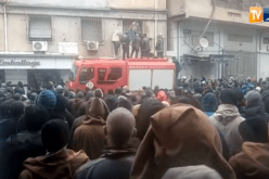 بالفيديو.. محاولة انتحار شاب وسط مدينة المدية