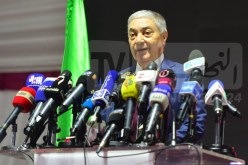 من بينهم وزير سابق.. أحزاب وشخصيات سياسية تدعم علي بن فليس
