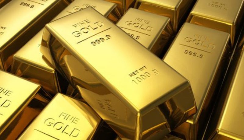 تراجع أسعار الذهب بعد وصولها لأعلى مستوى في العام