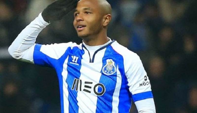 “بورتو” يوافق على تسريح “براهيمي” لهذا النادي !