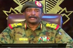 عبد الفتاح البرهان يعلن تشكيلة المجلس العسكري الانتقالي في السودان