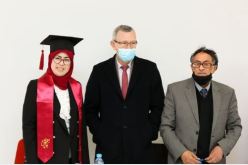 بلحيمر يشارك في مناقشة أطروحة دكتوراه