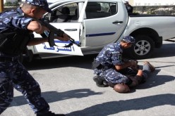 الأمن الأردني يقضي على إرهابي جزائري ويعتقل ابنه